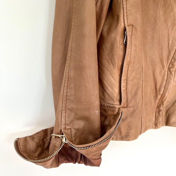 Danier Caramel Brown Leather Shawl Collar Moto Jacket - Picture 3 of 13